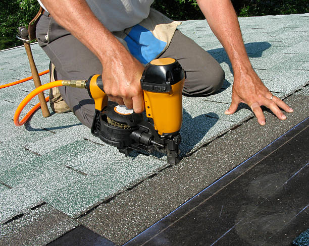 Roof Repair Estimates in Estherville, IA
